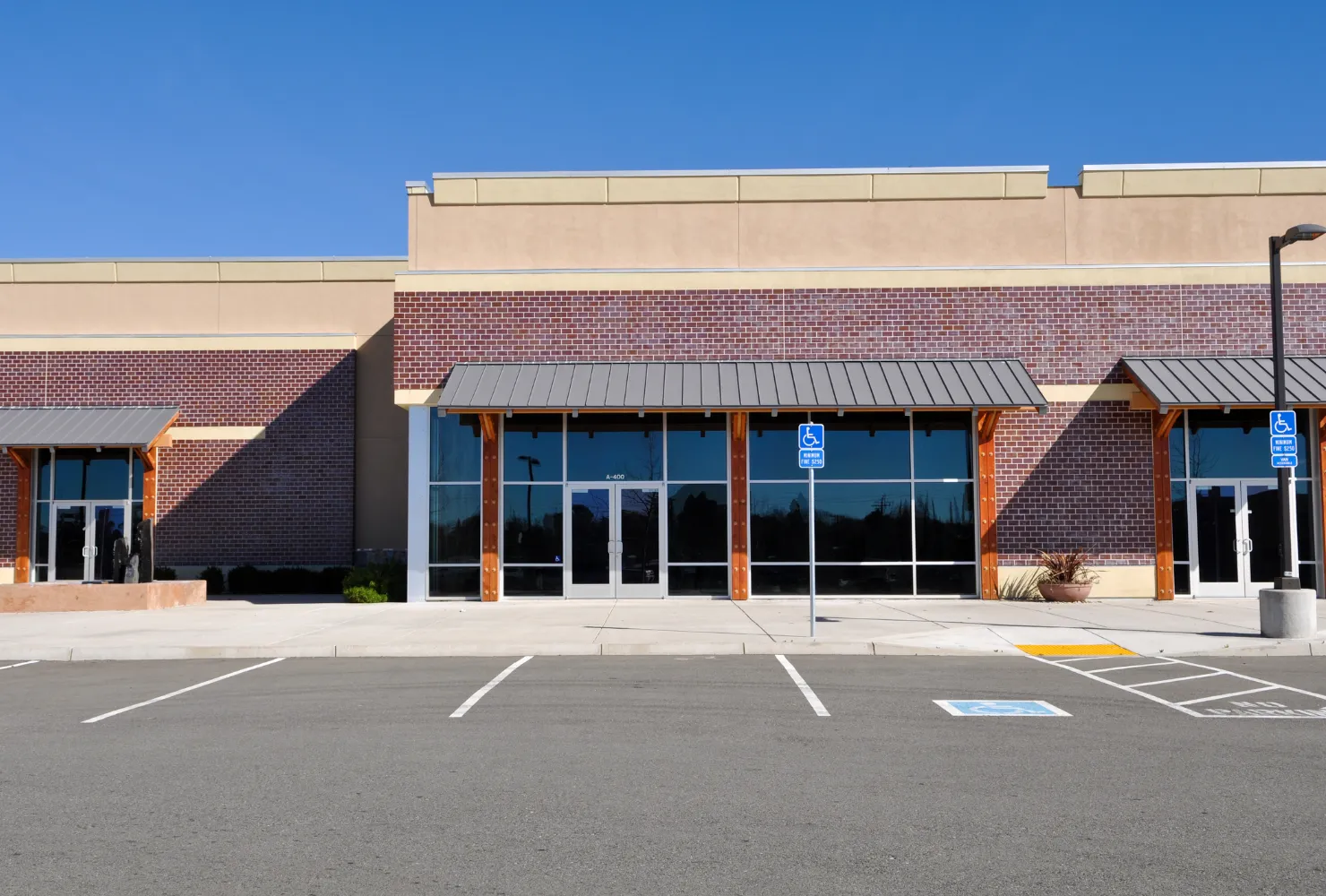 Commercial building exterior painting project completed by Best Painting LA in Los Angeles, CA